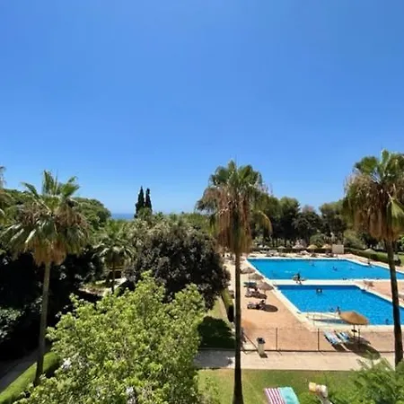 Piso Encantador Con Vistas بينالماذينا